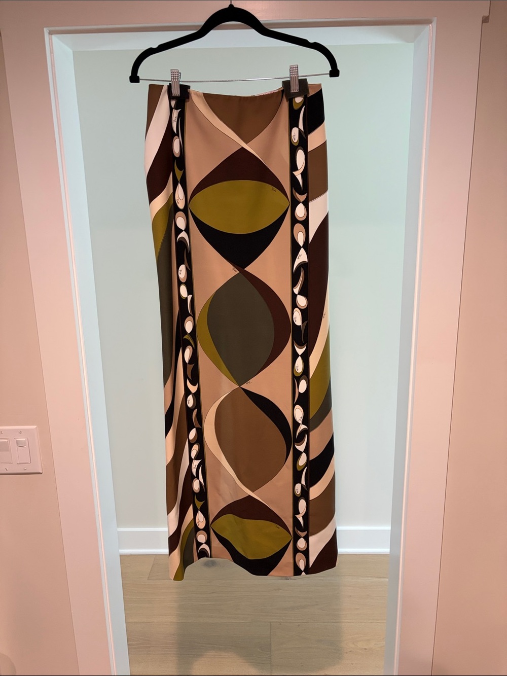 EUC Emilio Pucci Maxi Skirt in Khaki & Muschio Sz 42 IT (6US) - Picture 5 of 8